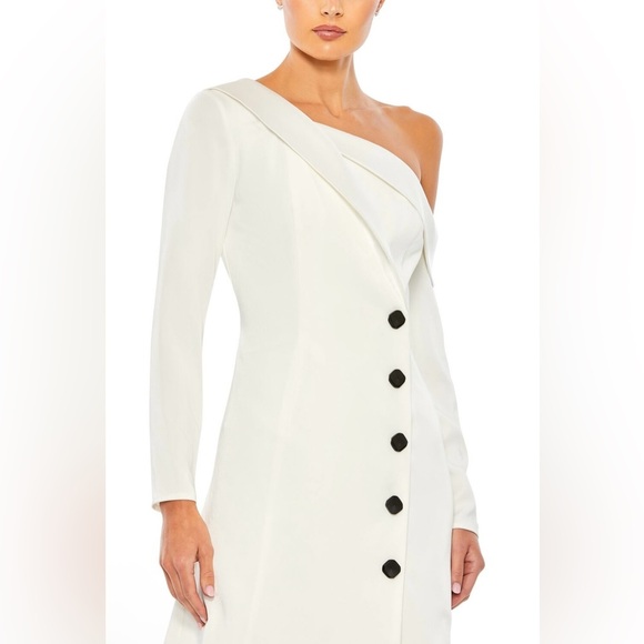 Mac Duggal White One-Shoulder Tuxedo Cocktail Mini Dress Size 2 $298 - Picture 2 of 5